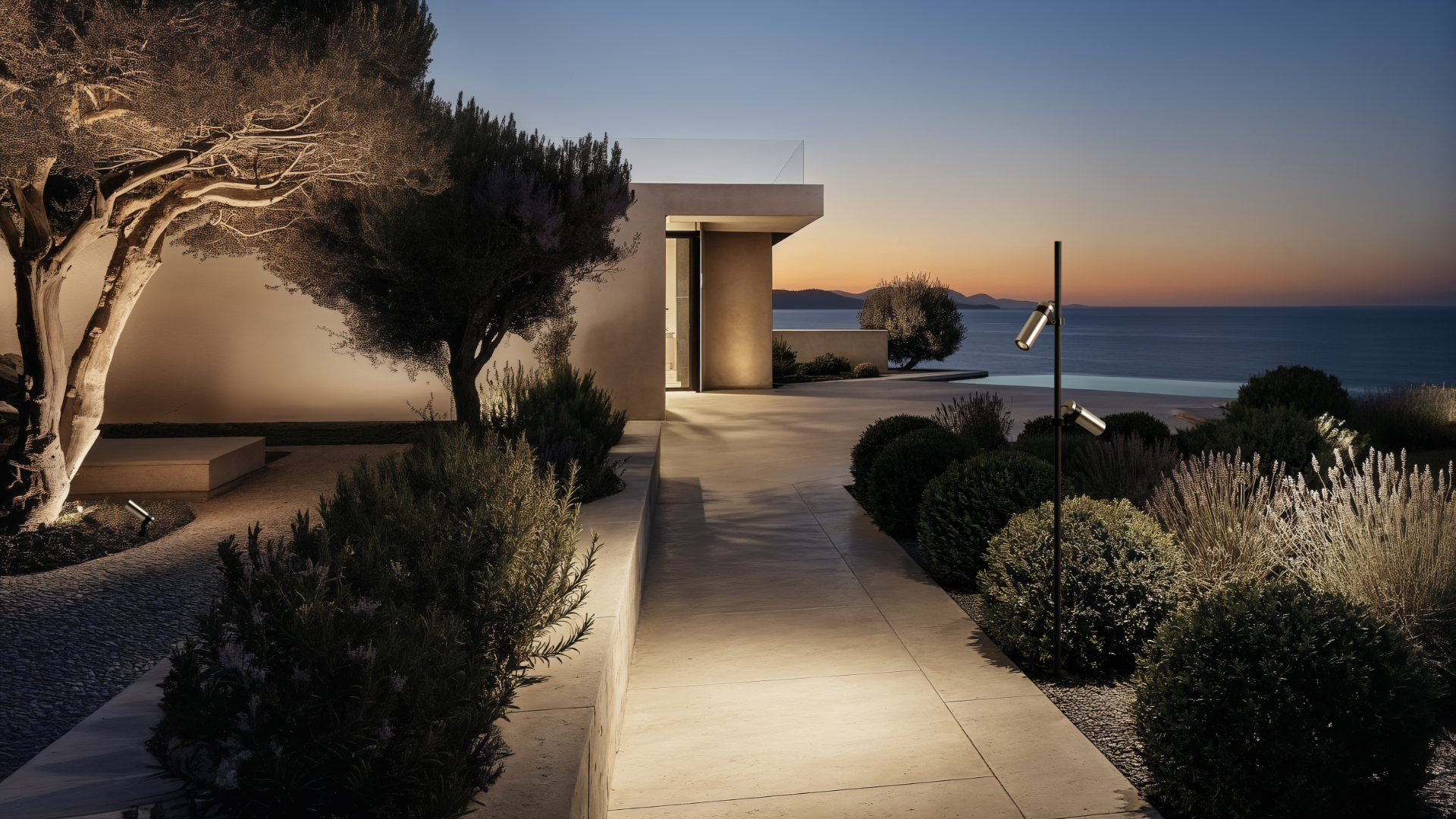 A_HERO_bronzi_picchetto_orizz