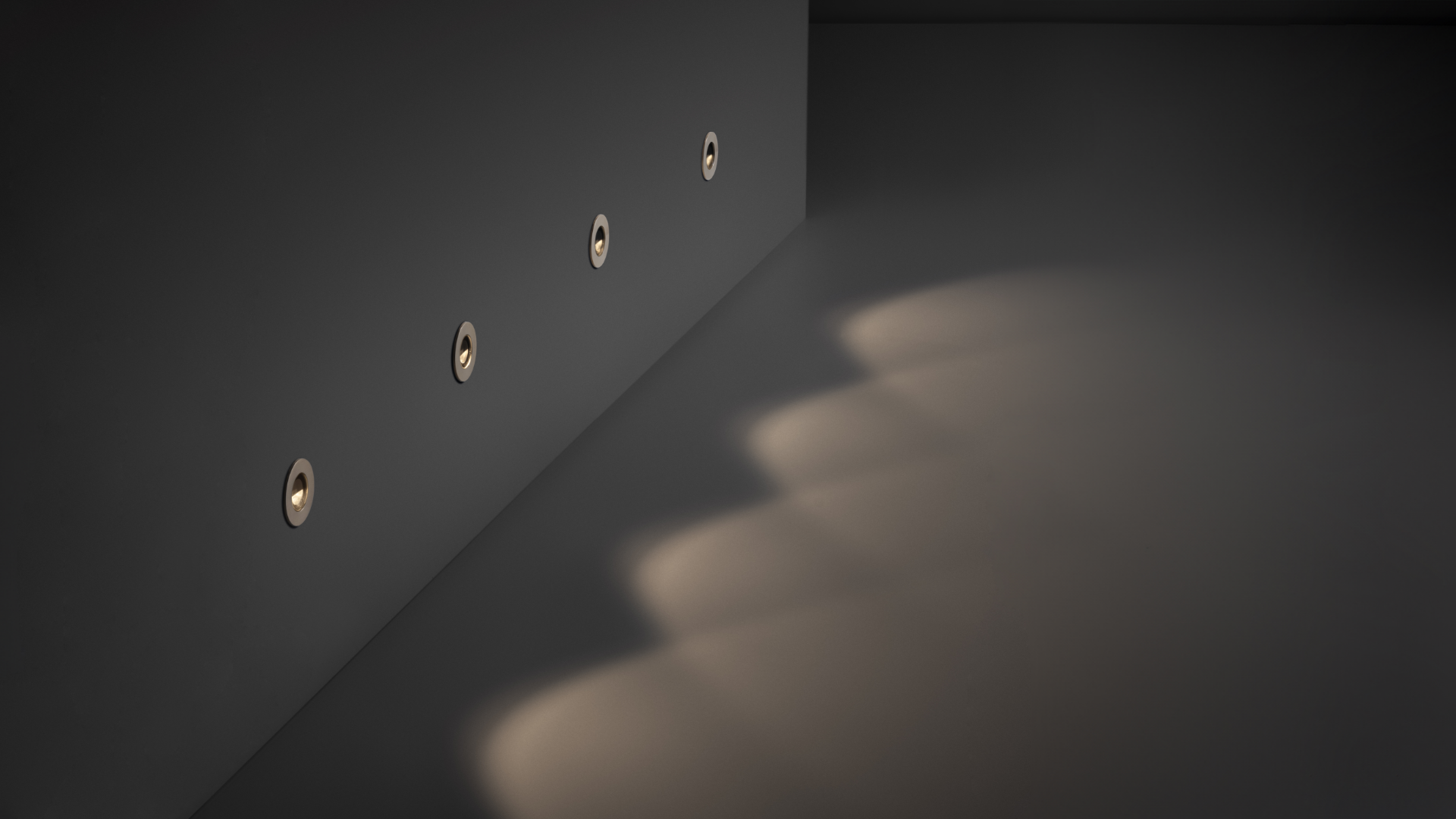 B_bronzo_segnapasso_apertura_oriz